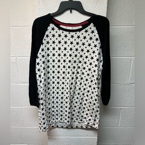 Carbon Red Collar Star Pattern Shirt